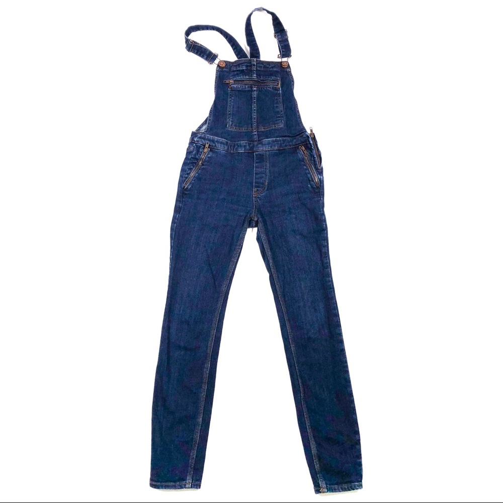 ♥️SOLD♥️Free People Overalls - Dark Wash